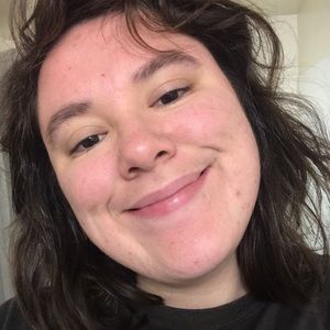 Meet your Posher, Katelyn